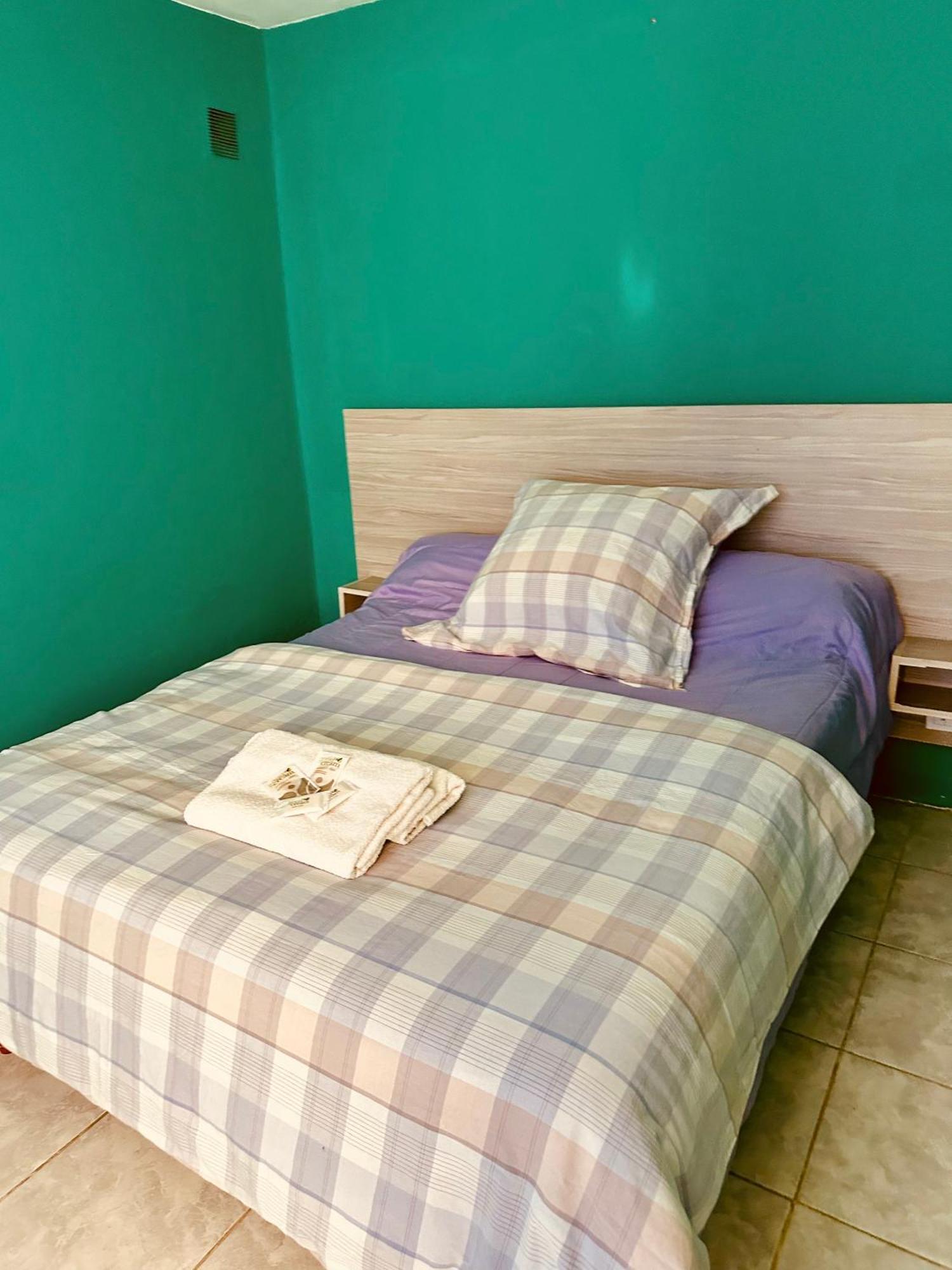 מלון אל קלפטה Amancay, Hostal Patagonico מראה חיצוני תמונה